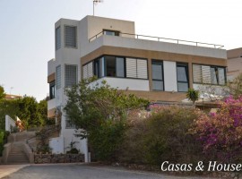 Espectacular finca en calaflores en un entorno natural cerca del mar y campo de golf