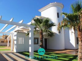 Villas Mediterráneas en Veneziola - La Manga