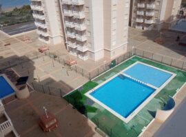 Apartamento fresco y con vistas al mar
