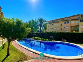 Ground floor apartment in front of the swimming pool, Villas de Frente Marino, Tomas Maestre.