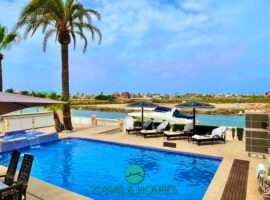 Exclusive villa in La Manga del Mar Menor km17 with a private mooring