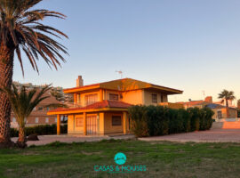 Chalet en km 2 frente al Mar menor en La Manga