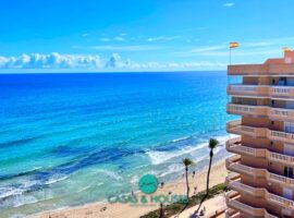 Precioso ático dúplex con impresionantes vistas panorámicas del Mar Mediterráneo y del Mar Menor.