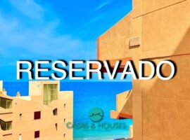 Exclusivo estudio reformado con impresionantes vistas en La Manga del Mar Menor