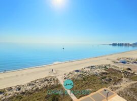 Apartamento con impresionantes vistas al Mediterráneo en la Urbanización Dos Mares – Km 15