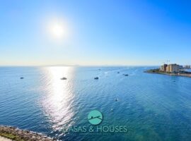 Exclusive Designer Apartment with Panoramic Views of the Mediterranean and Mar Menor
